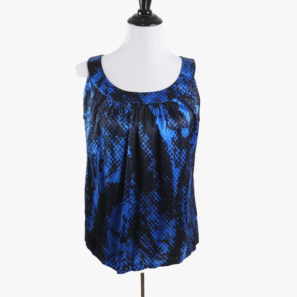 St. John Size S Silk Scoop Neck Top Sleeveless Blue Black Print Fall 2009 - Picture 2 of 9